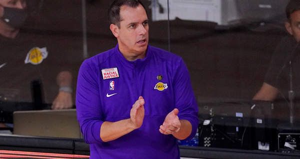 湖人希望主教练沃格尔在本赛季剩余时间内执教