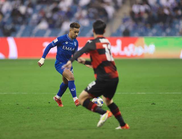 亚冠4冠王诞生 利雅得新月2-0完胜浦项铁人