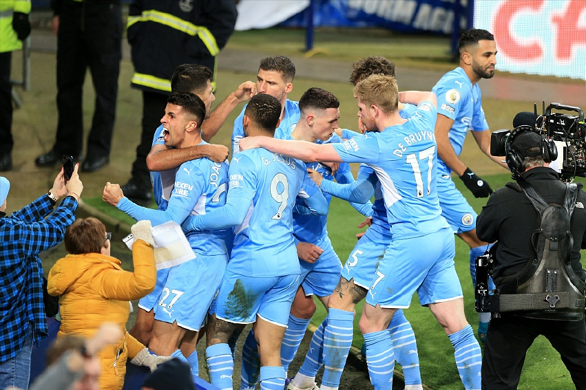 从争冠变争四 好强的C罗在曼联无所适从