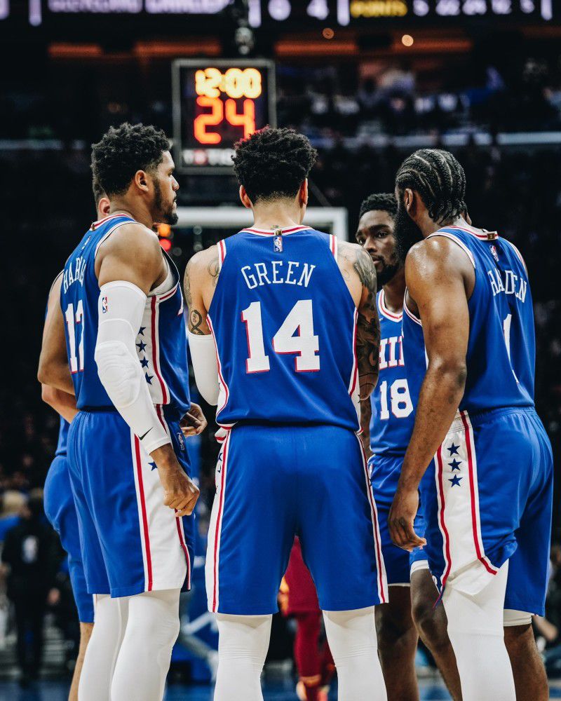 在篮网卖力气到了费城当宝贝 哈登在费城过得确实舒心