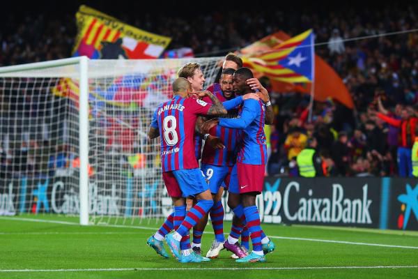 哈维谈争冠可能性 先成第三 再去追第二第一