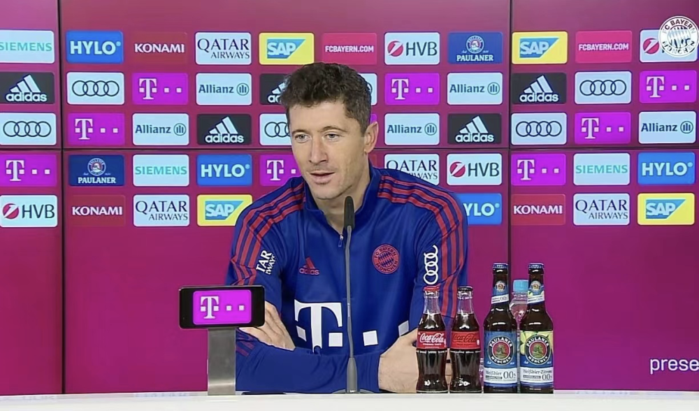 莱万或将在今夏离开拜仁    优先考虑加盟皇马