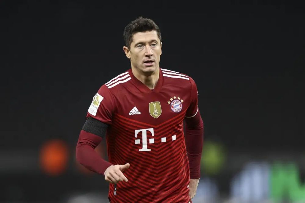 莱万称FIFA最佳比金球奖更权威 我的巅峰状态即将到来