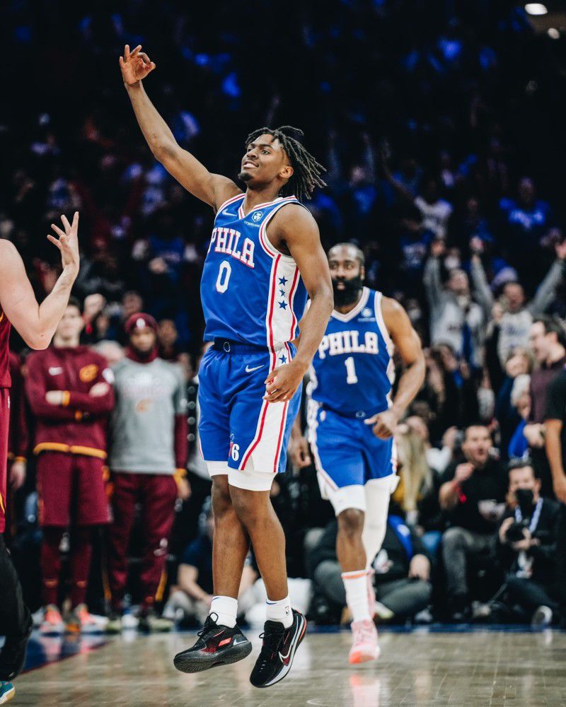 在篮网卖力气到了费城当宝贝 哈登在费城过得确实舒心