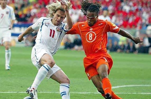 30年来足坛的最佳中场 马特乌斯齐达内菲戈谁更强