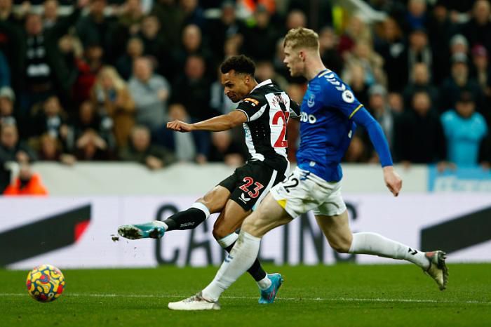 豪掷近1亿 纽卡8轮不败与曼联分享新纪录