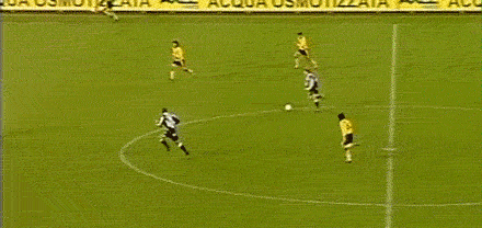 30年来足坛的最佳中场 马特乌斯齐达内菲戈谁更强