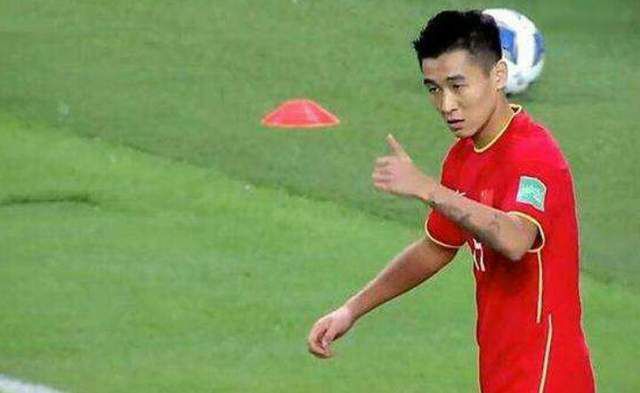 韦世豪依然没找到合适球队，鲁能泰山也都不邀请他