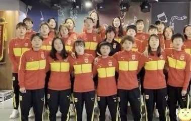 女足亮相央视 水庆霞C位打脸贾秀全