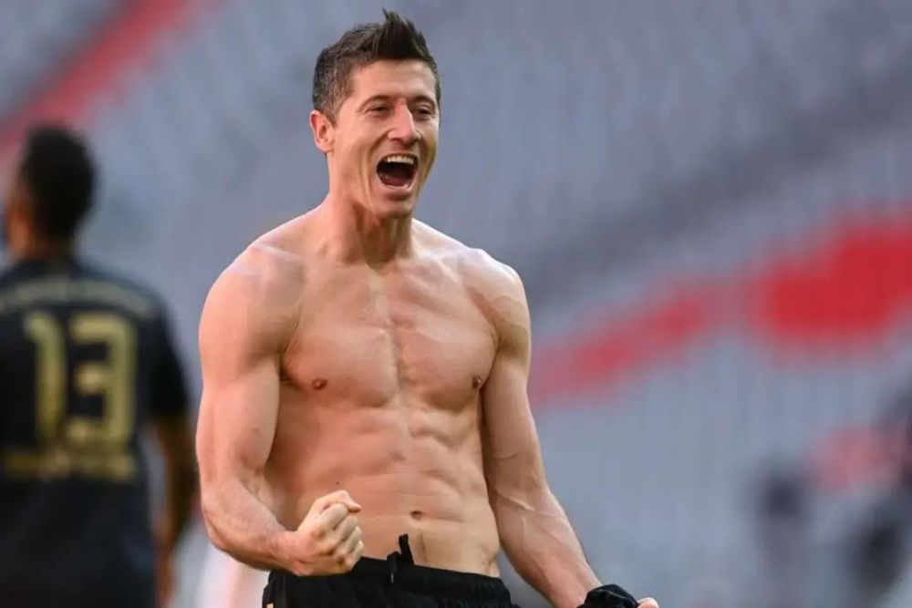 莱万称FIFA最佳比金球奖更权威 我的巅峰状态即将到来