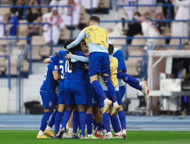 亚冠4冠王诞生 利雅得新月2-0完胜浦项铁人