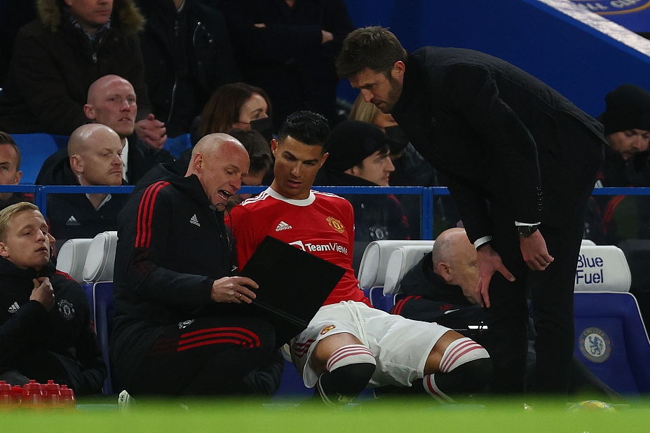 从争冠变争四 好强的C罗在曼联无所适从