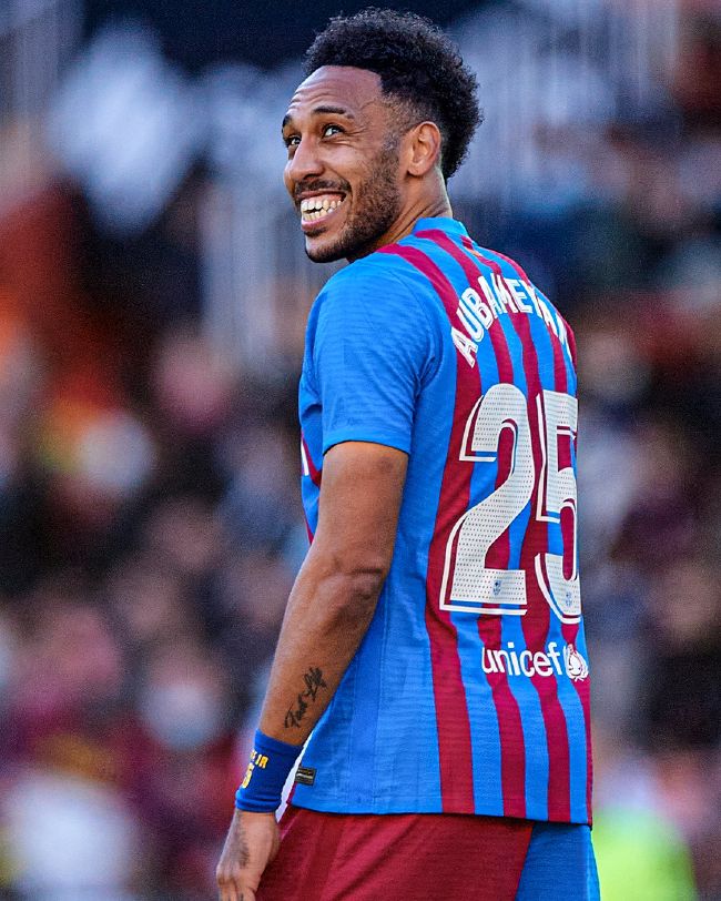 奥巴梅杨谈哈兰德加盟巴萨 是世界最佳球员之一