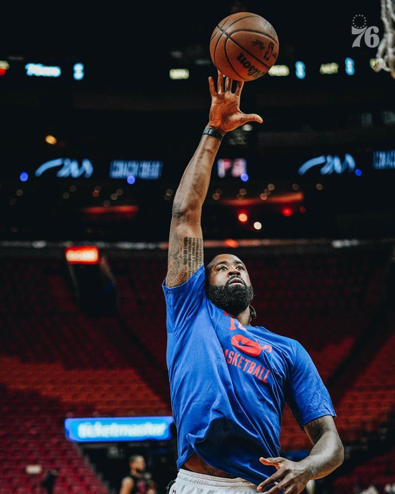 小乔丹在与公牛对战中迎来76人生涯首秀  称76人更适合自己