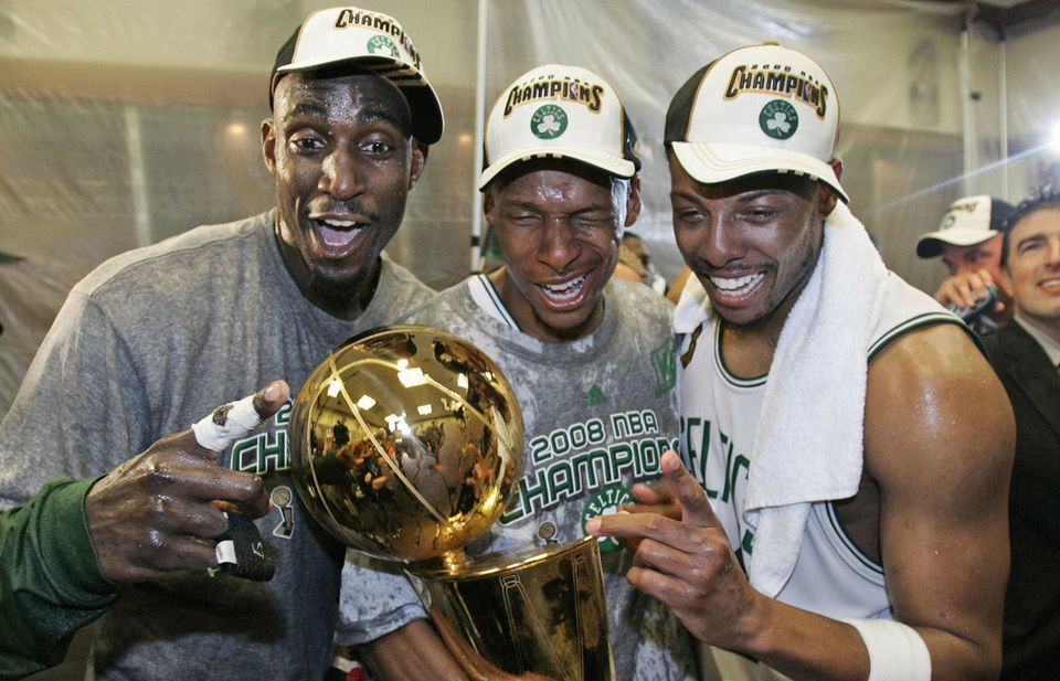 绿军三巨头破冰    时隔10年再度同框 