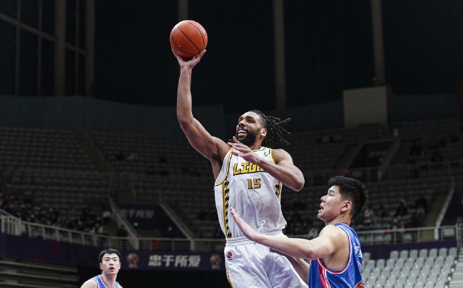 广厦已是争冠新势力前 NBA探花秀最强一战赢下浙江德比