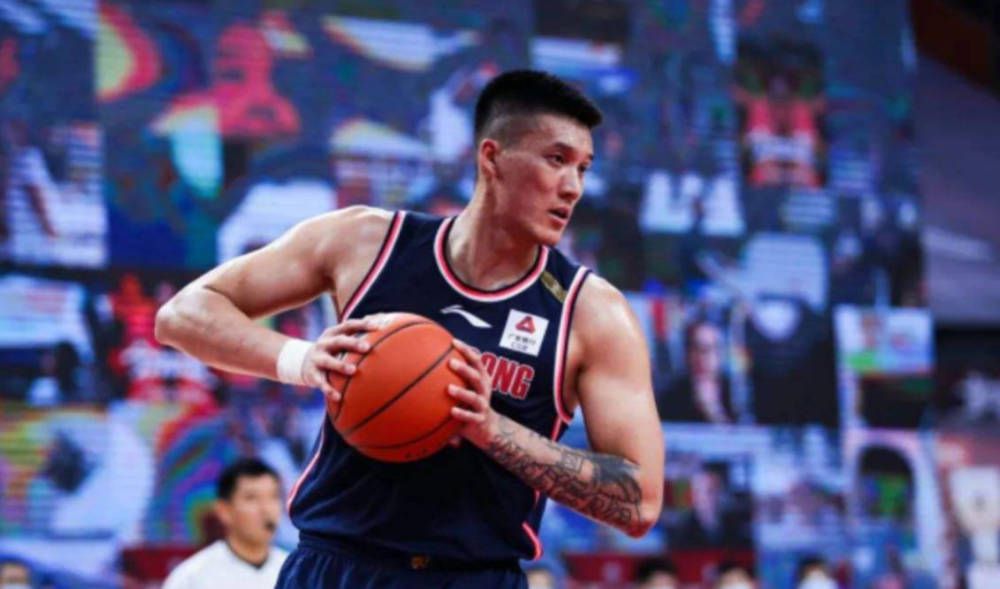 广东对阵山东毫无压力 阿联无解状态徐杰救主