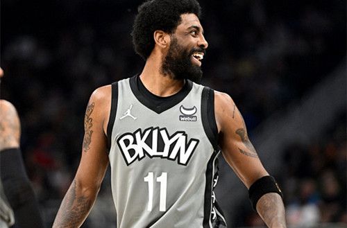 欧文38分助篮网险胜雄鹿   三个细节印证哈登交易效应