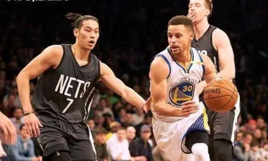 林书豪谈及心中NBA历史前五  乔丹第一姚明詹皇库里在列