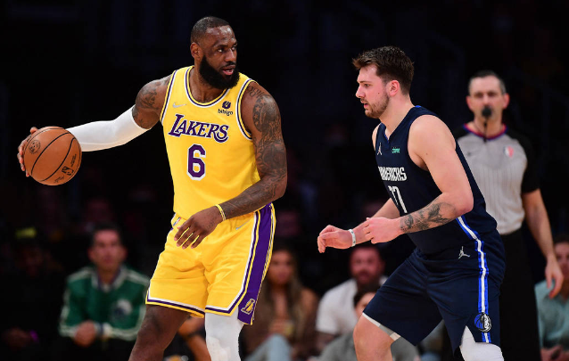 美媒解析湖人进季后赛概率仅7％ 3队有望反超