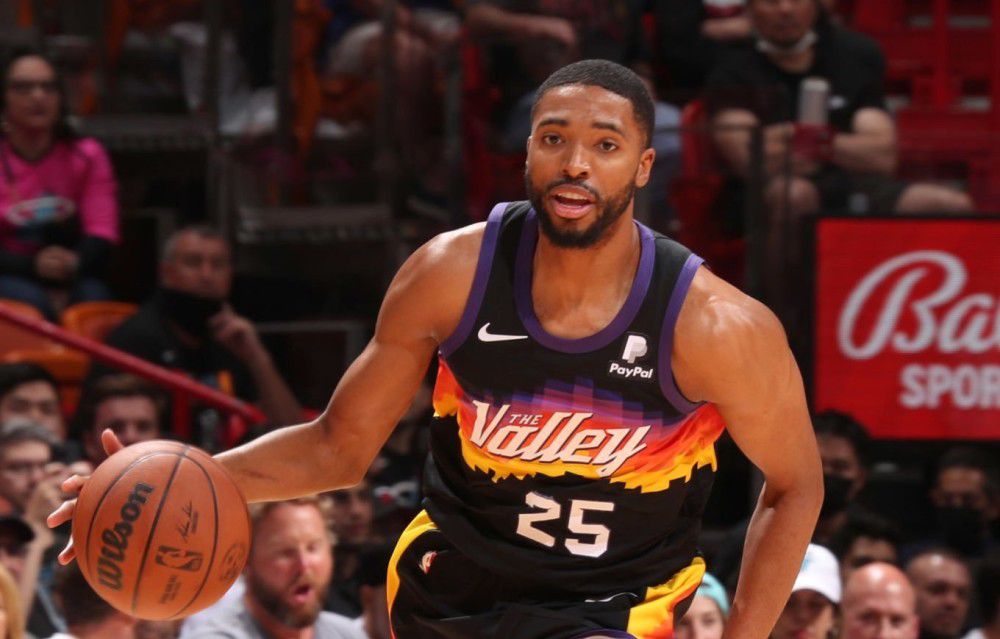 太阳提前16场晋级太狠 首支季后赛球队出炉!