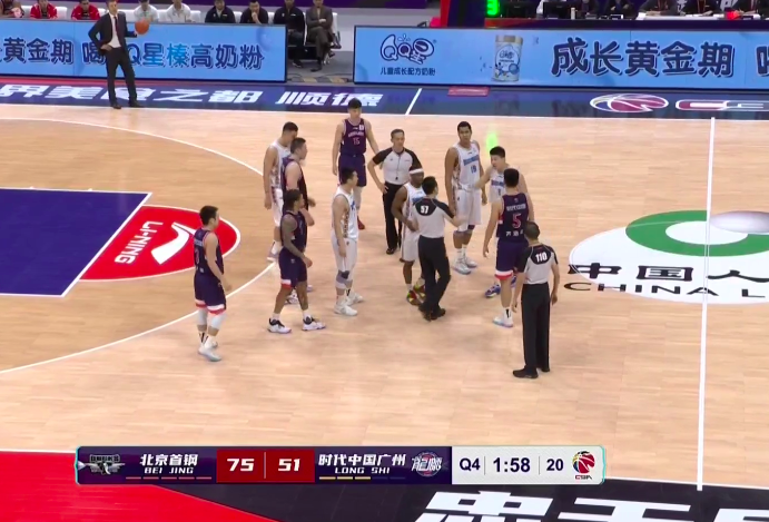 故意挑衅报复郭士强爱将 严惩北京队雷蒙