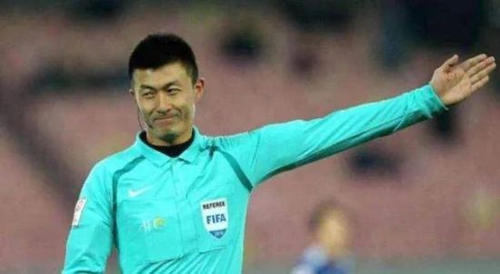 执法伊朗黎巴嫩之战 傅明首次担任本届12强赛主裁