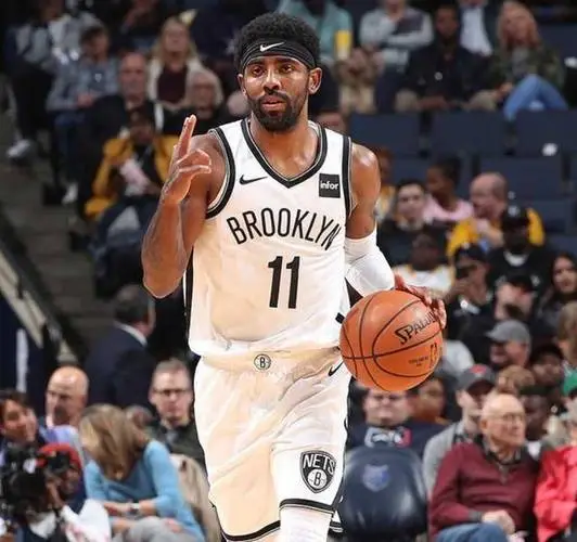 凯里·欧文在上半场就得到了41分 欧文开始发力了