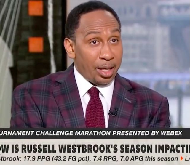 威少被嘲事件发酵 美国杨毅批唐斯太过分