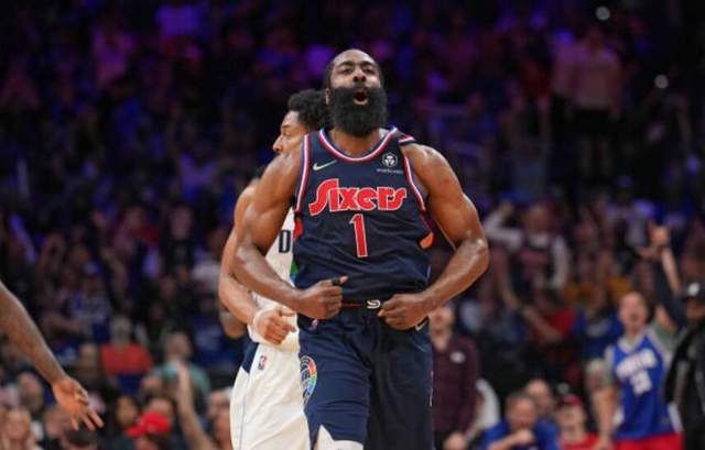 哈登砍24+13比肩艾弗森 连中关键3分