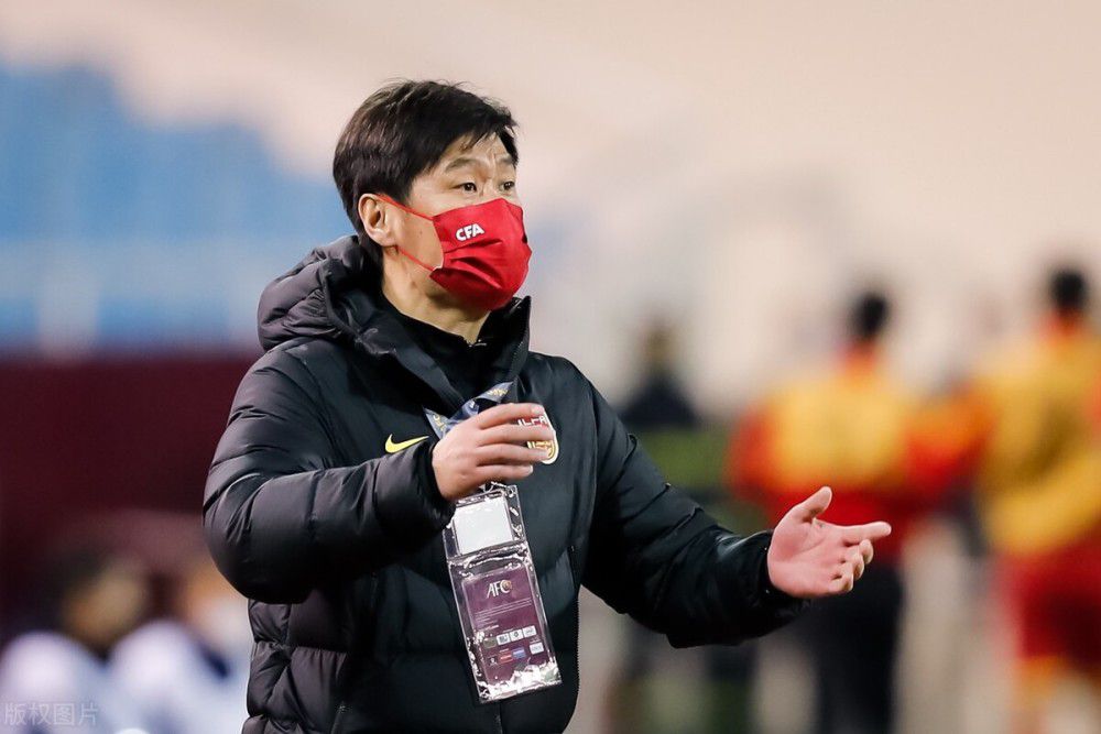 中国足球再登热搜第一 网友嘲讽输越南没底线