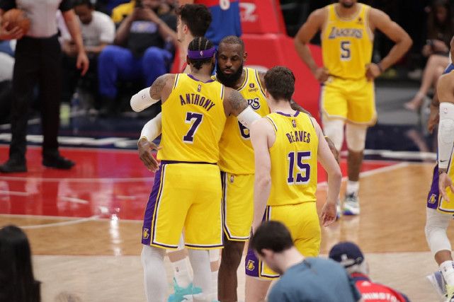湖人本赛季夺冠无望 不如让詹姆斯好好休息