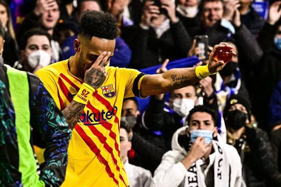 从剧烈动荡到4比0大杀皇马 巴萨在比赛中都做对了什么