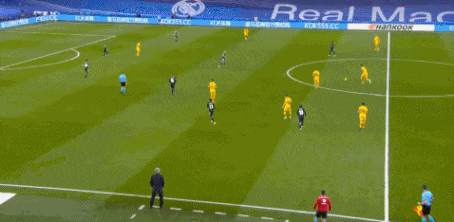 从剧烈动荡到4比0大杀皇马 巴萨在比赛中都做对了什么