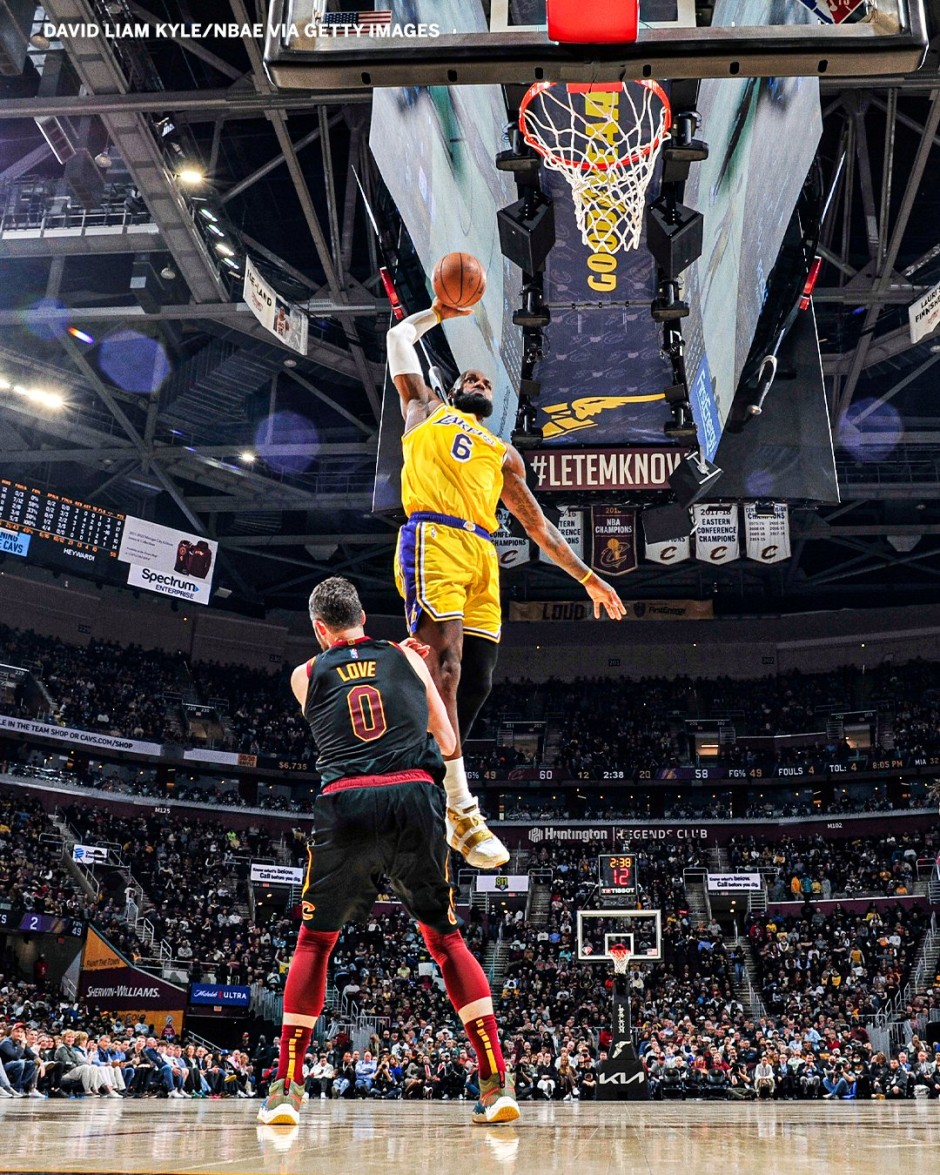 詹姆斯谈隔扣乐福 不喜欢隔扣兄弟很爱乐福