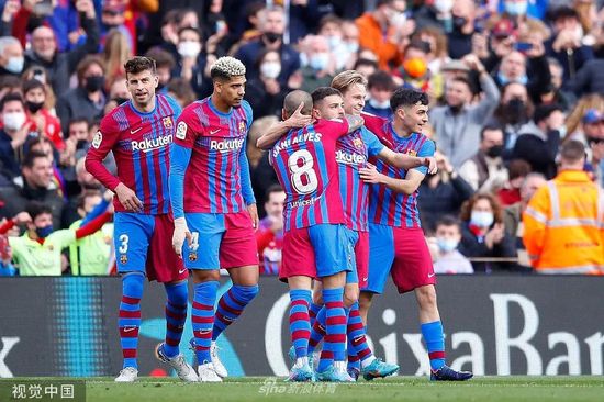 从剧烈动荡到4比0大杀皇马 巴萨在比赛中都做对了什么