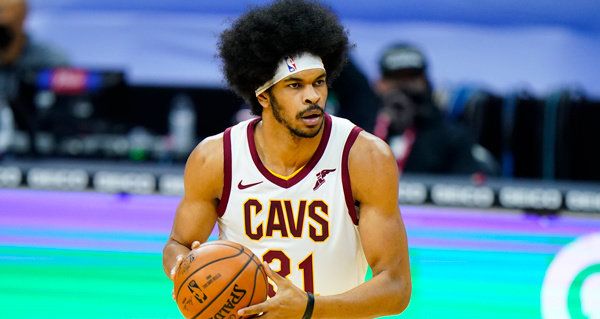 贾雷特·艾伦有望在3周内复出 为此艾伦避免进行手术