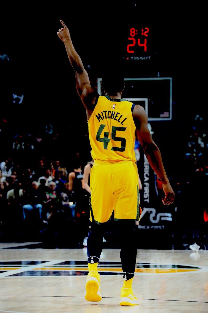 今年夏天可能被交易的球星预测 威少和利拉德大概率