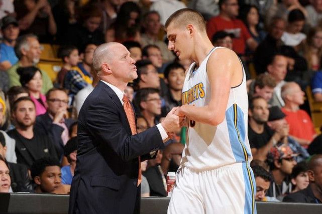 掘金官方宣布 与马龙教练续签多年合同