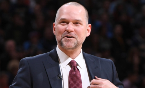 掘金与主教练迈克尔·马龙续约 马龙和约基奇搭档默契