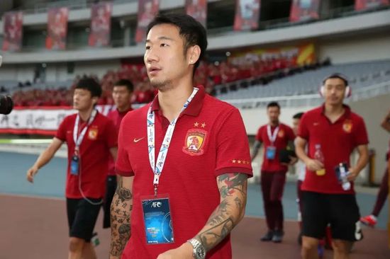 荣昊深知自己会再回来 称11年来一直留着杭州车牌