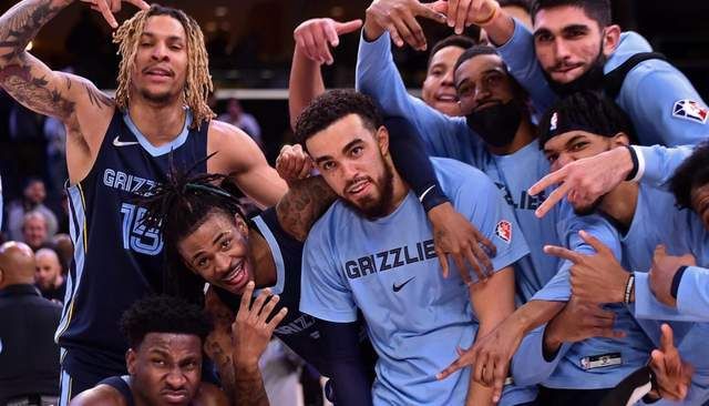 纳什输给灰熊后盛赞灰熊 没有莫兰特的灰熊依旧强悍