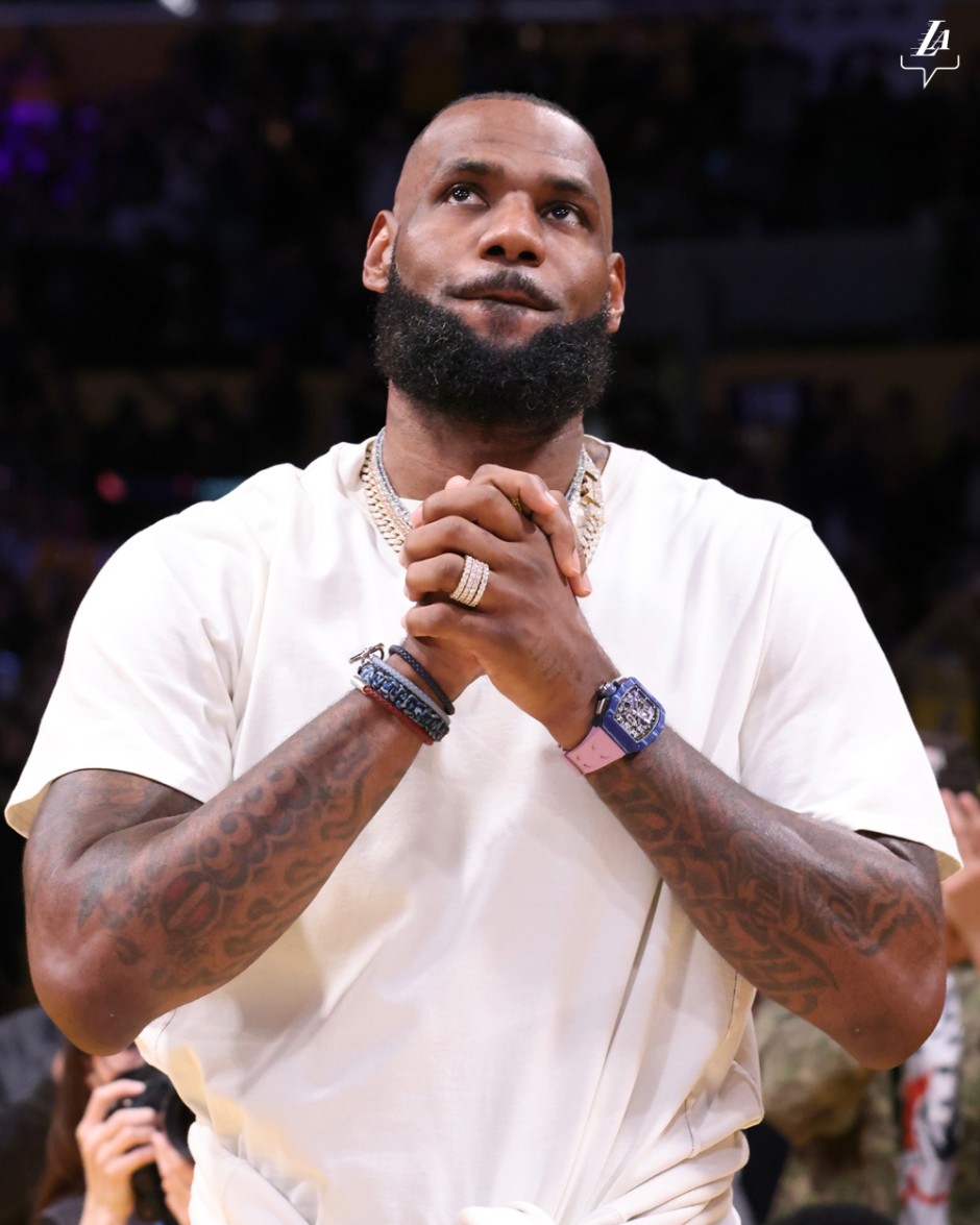 湖人将进行本赛季的第24次合练 他们将在新奥尔良对阵鹈鹕