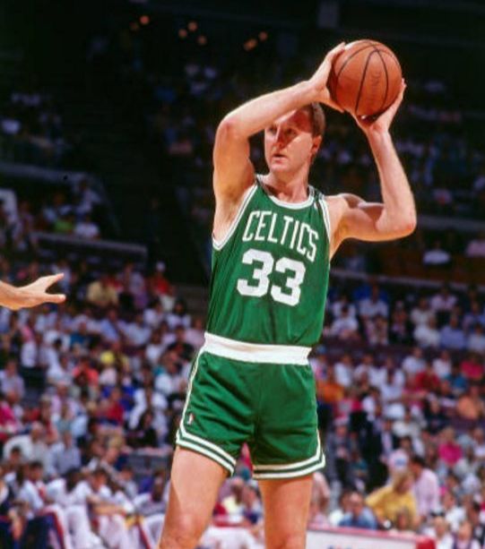 NBA历史上哪些球星能左右手无差别进攻 现役仅詹姆斯上榜