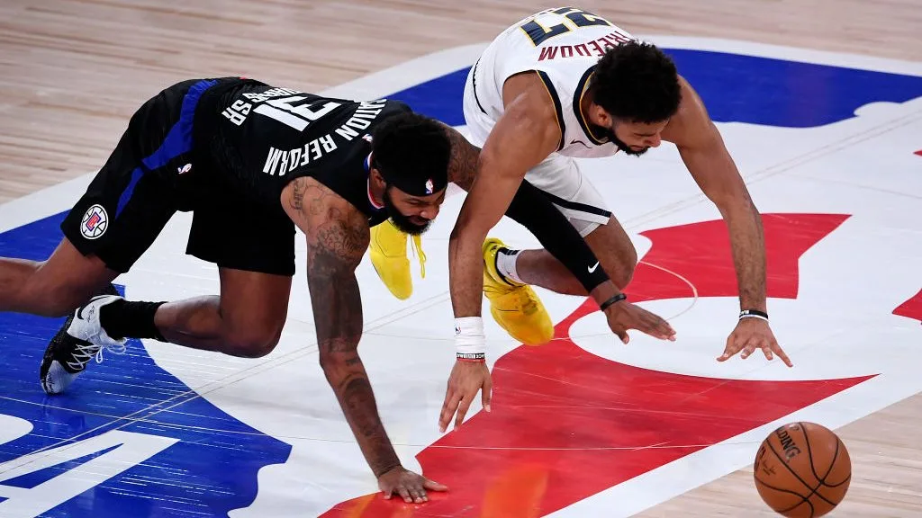 快船在2020年季后赛输给掘金 表示我们没有泡沫我们会打败他们