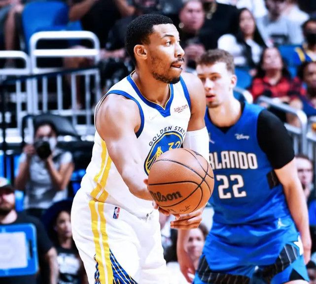 亿元先生自废身价加盟 只拿2百万当第六人