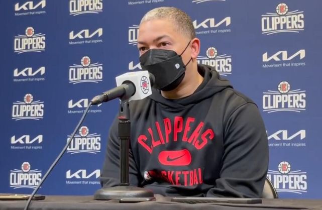 快船官晒出乔治参加全队合练的照片 有望在季后赛迎来复出