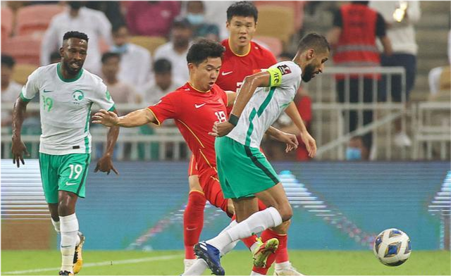 CCTV5直播国足VS阿曼 李霄鹏将重用三位小将