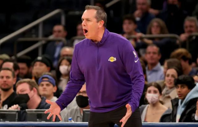 帕金斯曾吹湖人能拿70胜 如今已被现实打脸