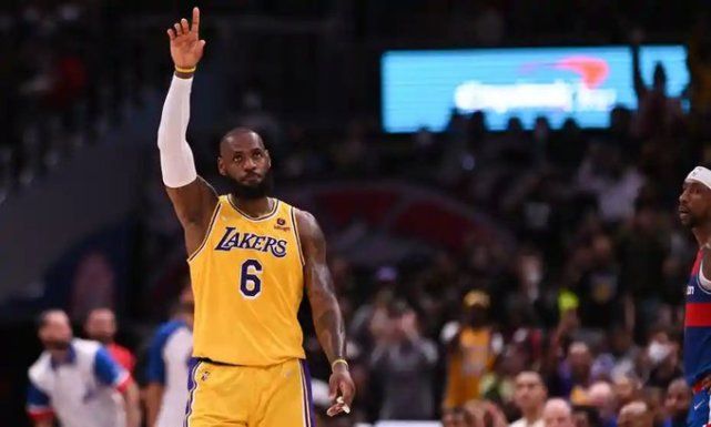 湖人战鹈鹕胜率仅剩24% 詹姆斯伤情或将成最大变数